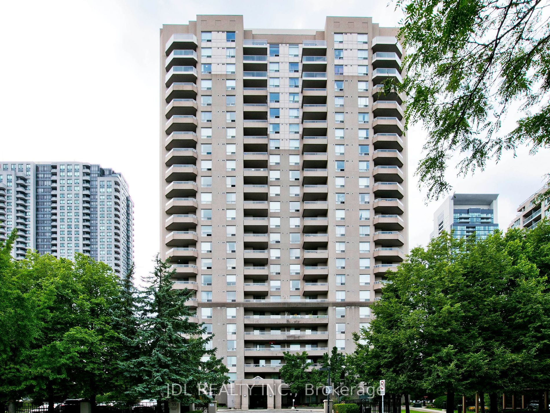 35 Empress Ave, Toronto, Ontario, Willowdale East