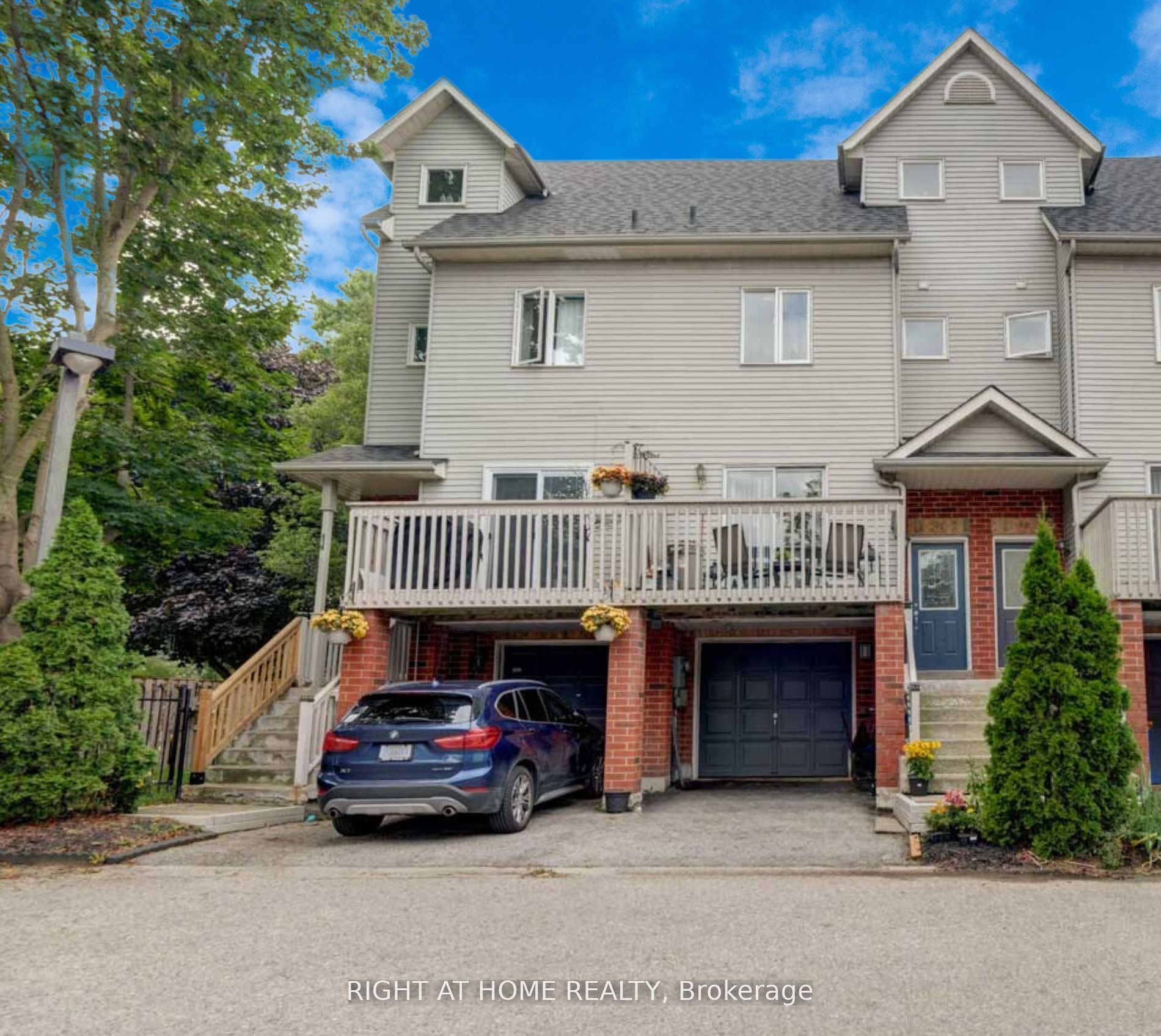 1865 Kingston Rd, Pickering, Ontario, Village East