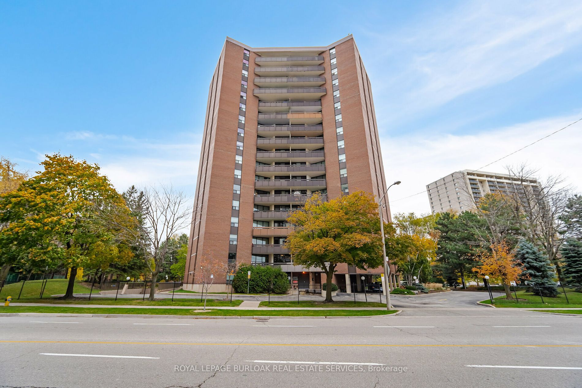 335 Mill Rd, Toronto, Ontario, Eringate-Centennial-West Deane