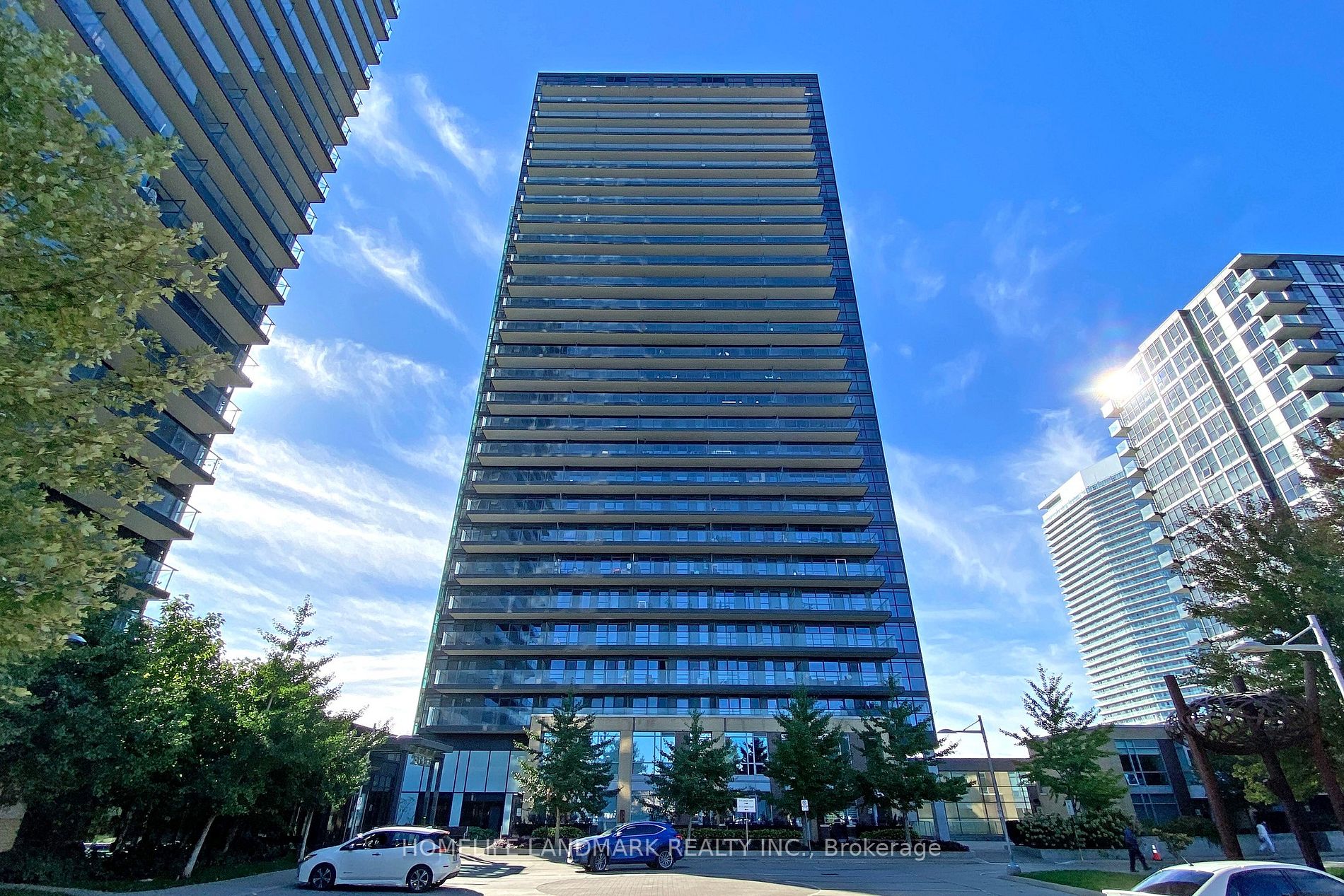 33 Singer Crt, Toronto, Ontario, Bayview Village