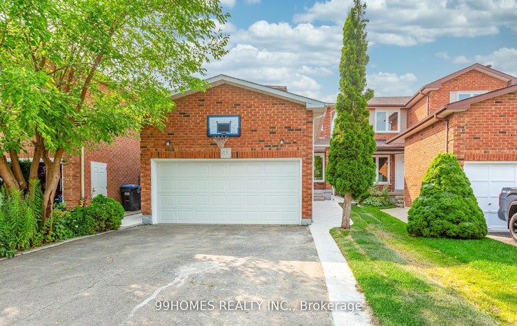 29 Horsham St, Brampton, Ontario, Brampton West