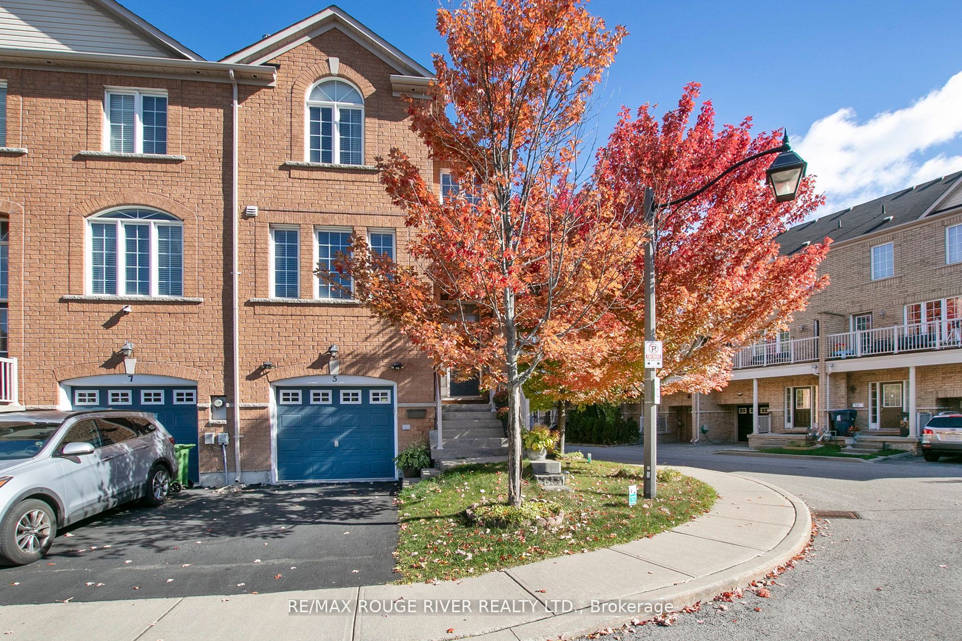 5 Ignatius Lane, Toronto, Ontario, West Hill