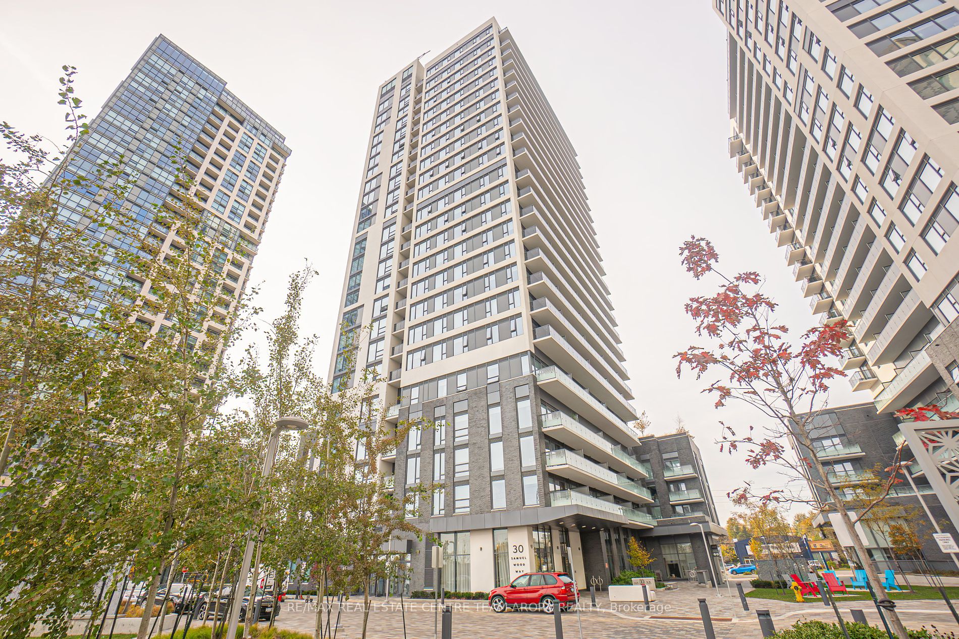 30 Samuel Wood Way, Toronto, Ontario, Islington-City Centre West