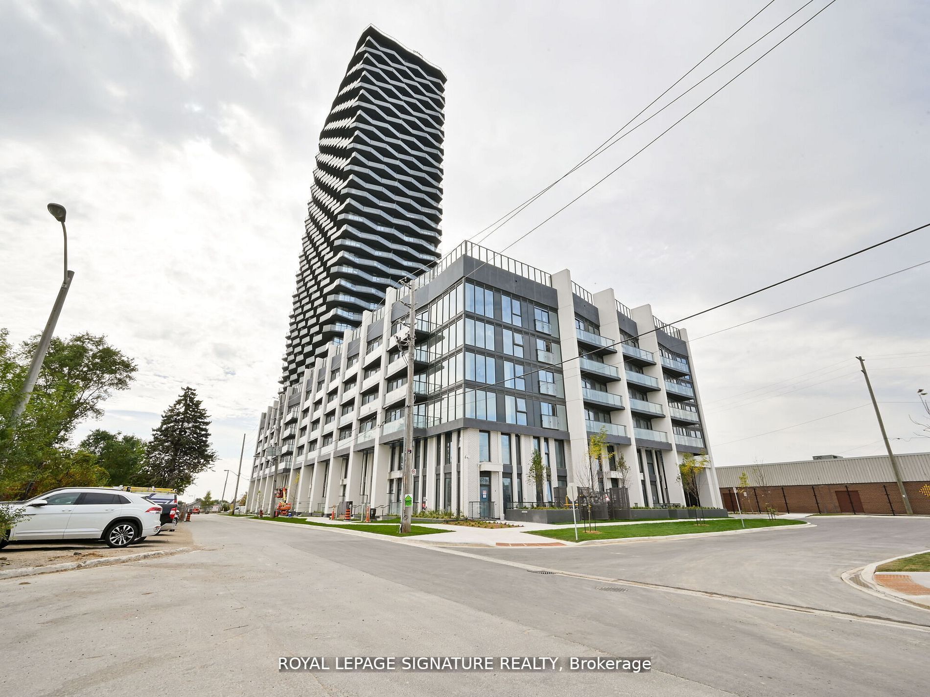 36 Zorra St, Toronto, Ontario, Islington-City Centre West