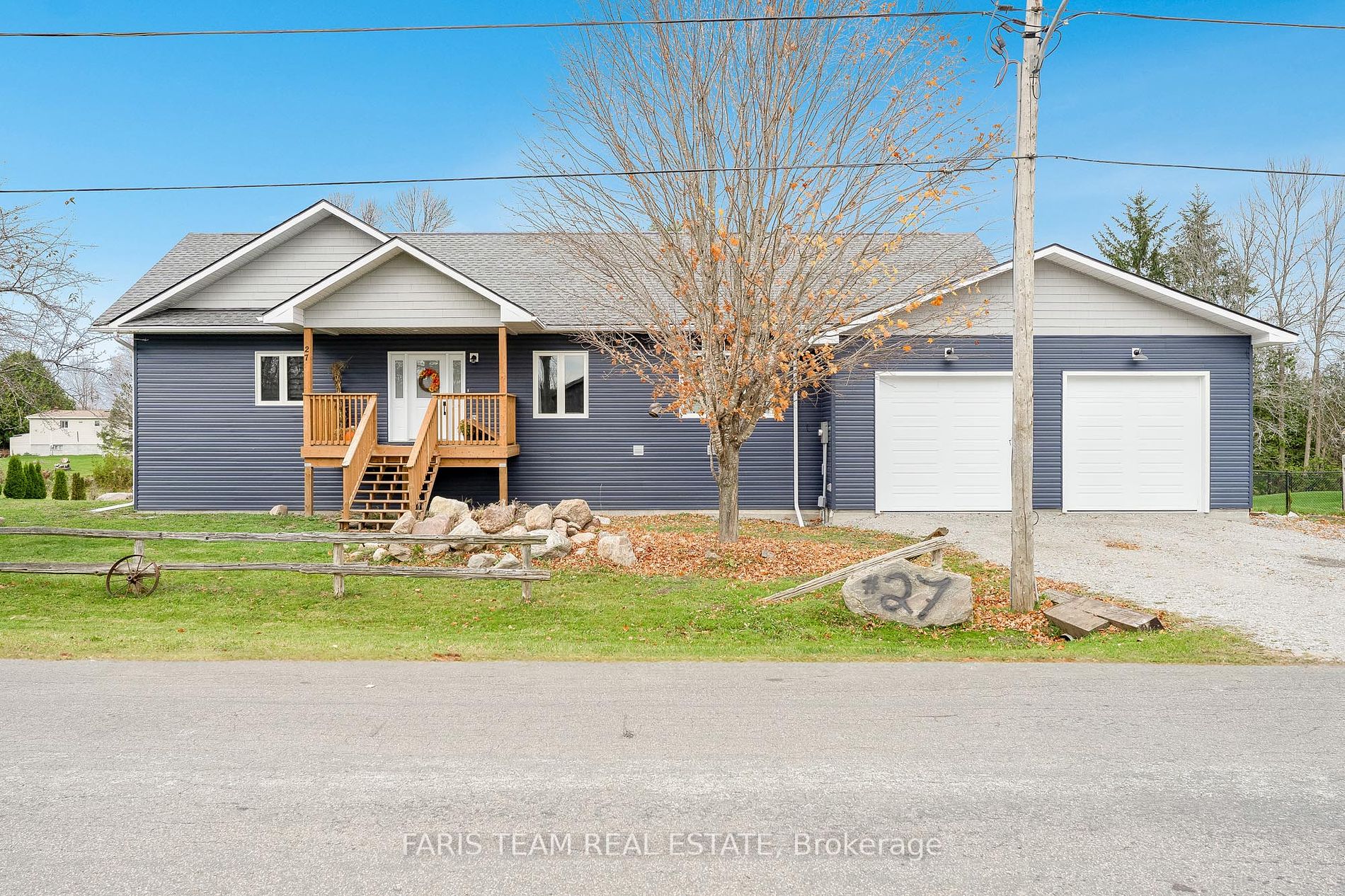 27 Leisure Crt, Severn, Ontario, Coldwater