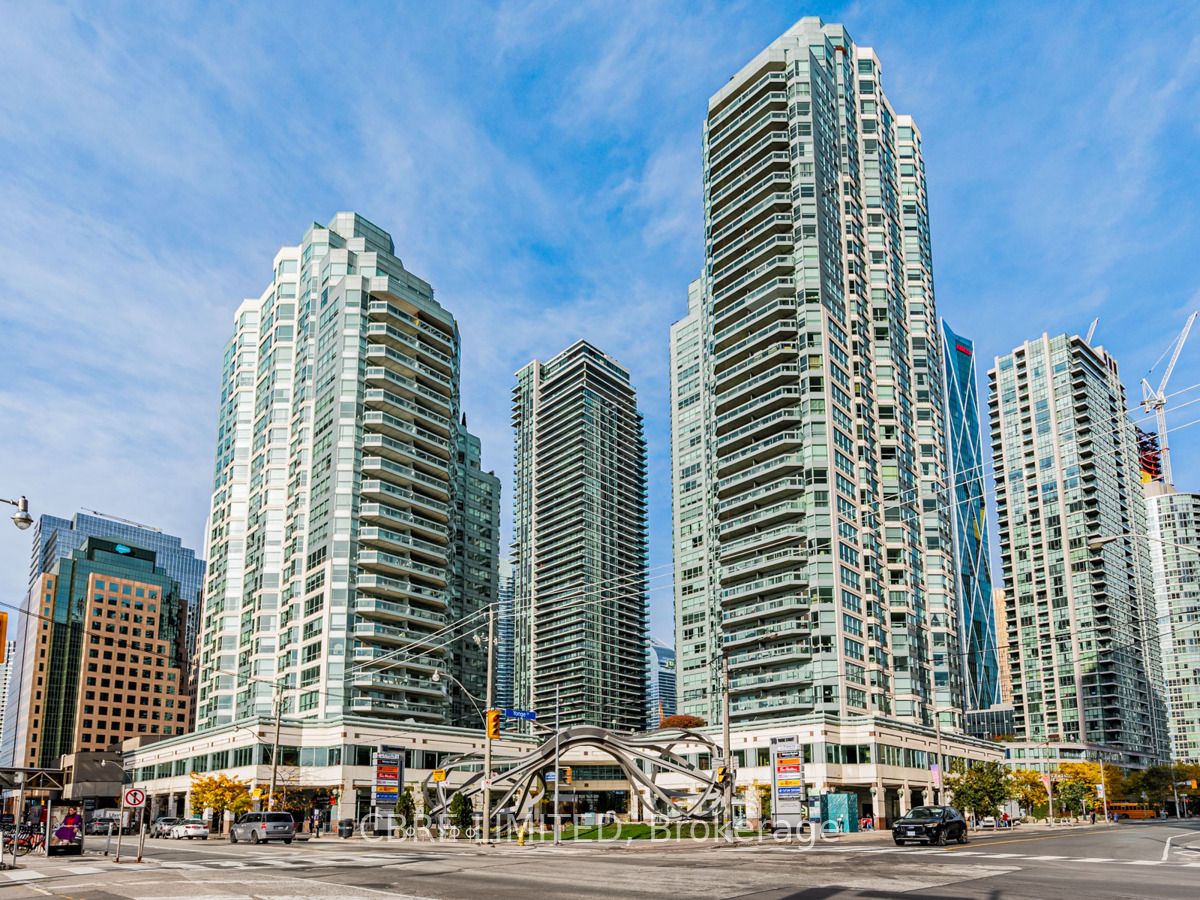 6 Yonge St, Toronto, Ontario, Waterfront Communities C1