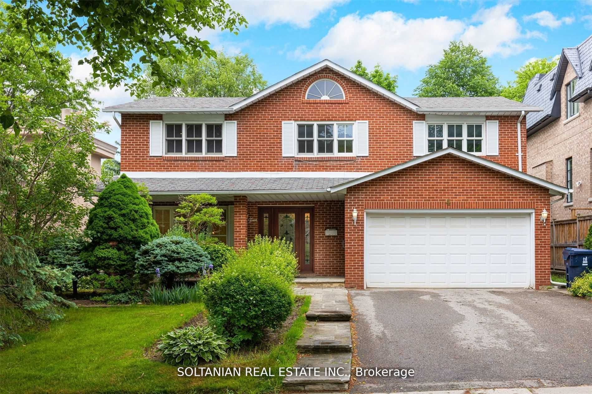 4 Chipstead Rd, Toronto, Ontario, Banbury-Don Mills