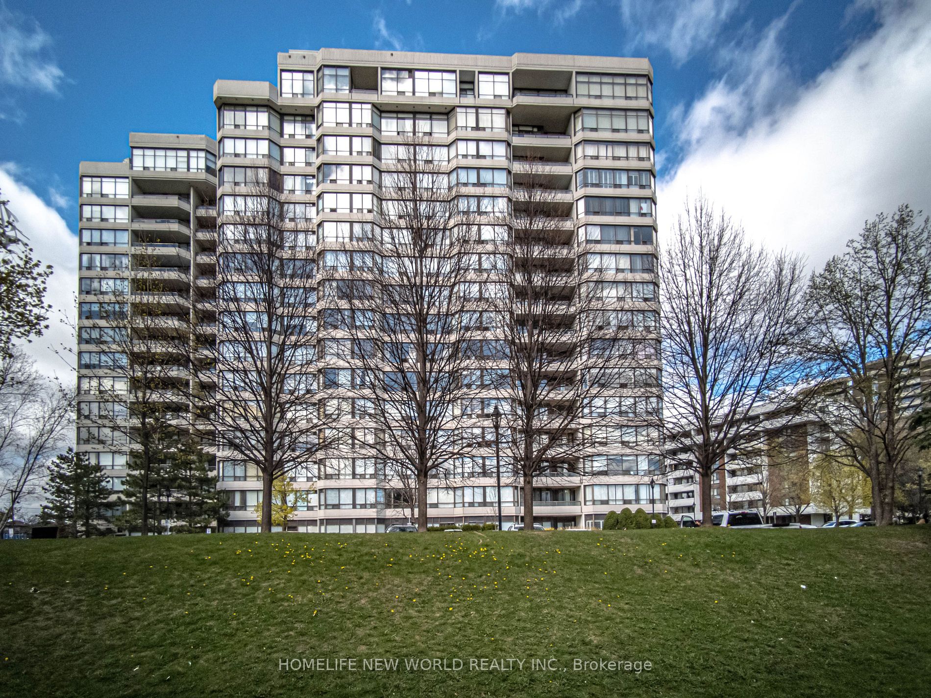 1131 Steeles Ave W, Toronto, Ontario, Westminster-Branson