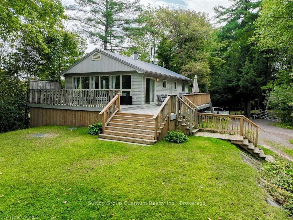 1006 YOUNGS Rd, Muskoka Lakes, Ontario, 