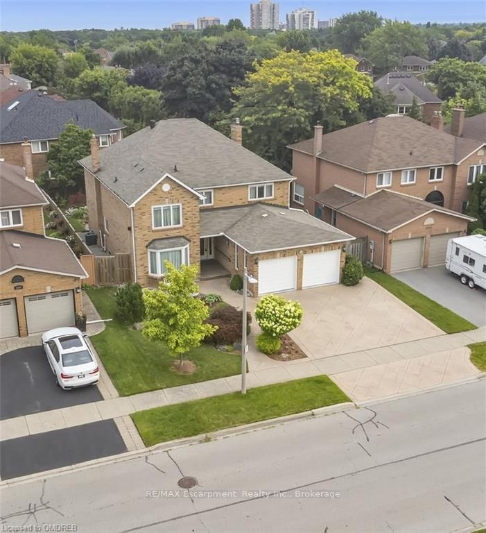 2008 GRENVILLE Dr, Oakville, Ontario, Iroquois Ridge North