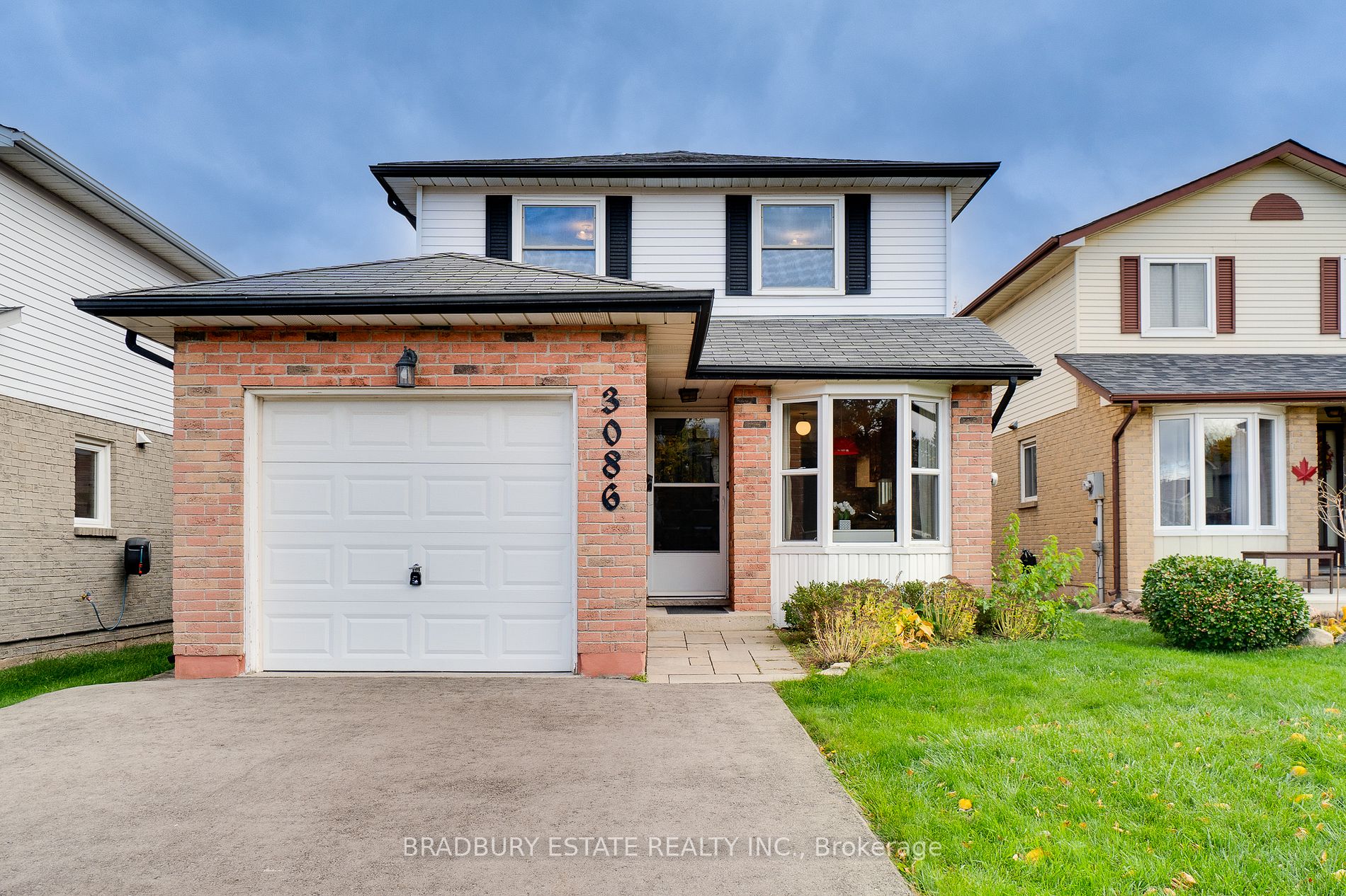 3086 Fontana Crt, Burlington, Ontario, Headon