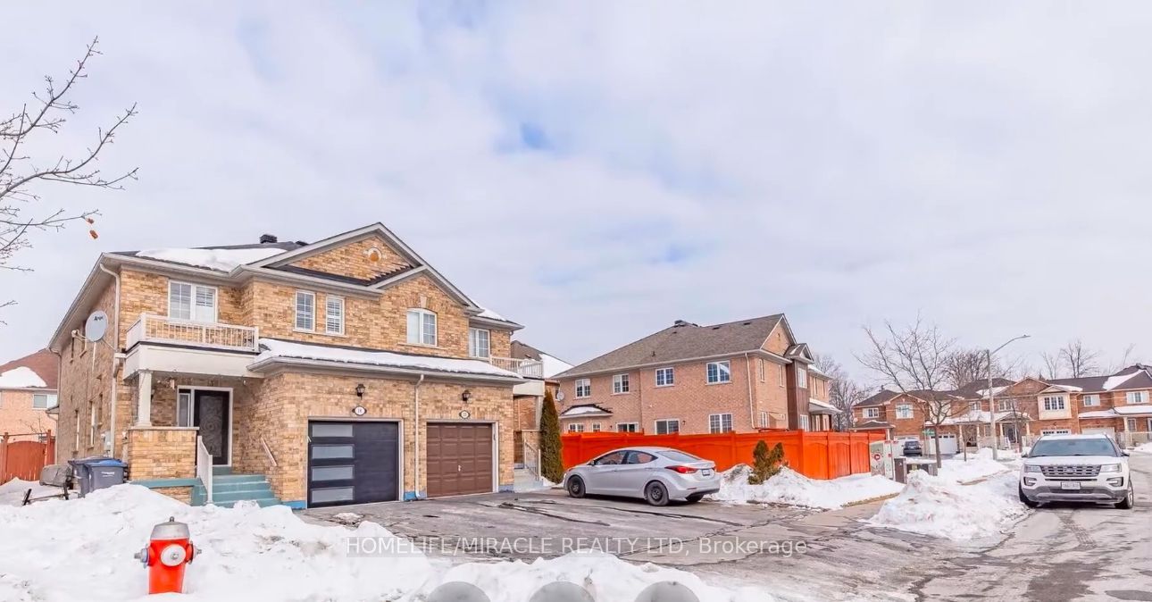 18 Ampersand Dr, Brampton, Ontario, Bram East