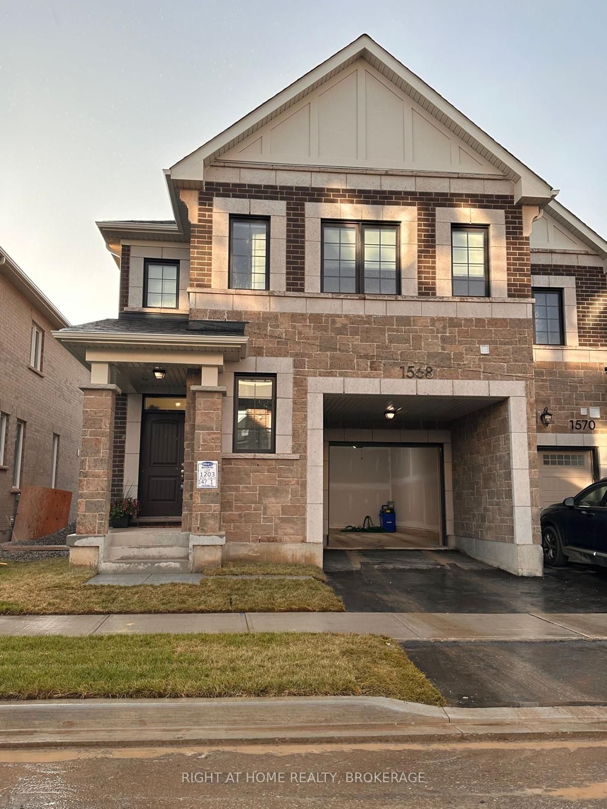 1568 Moira Cres, Milton, Ontario, Bowes