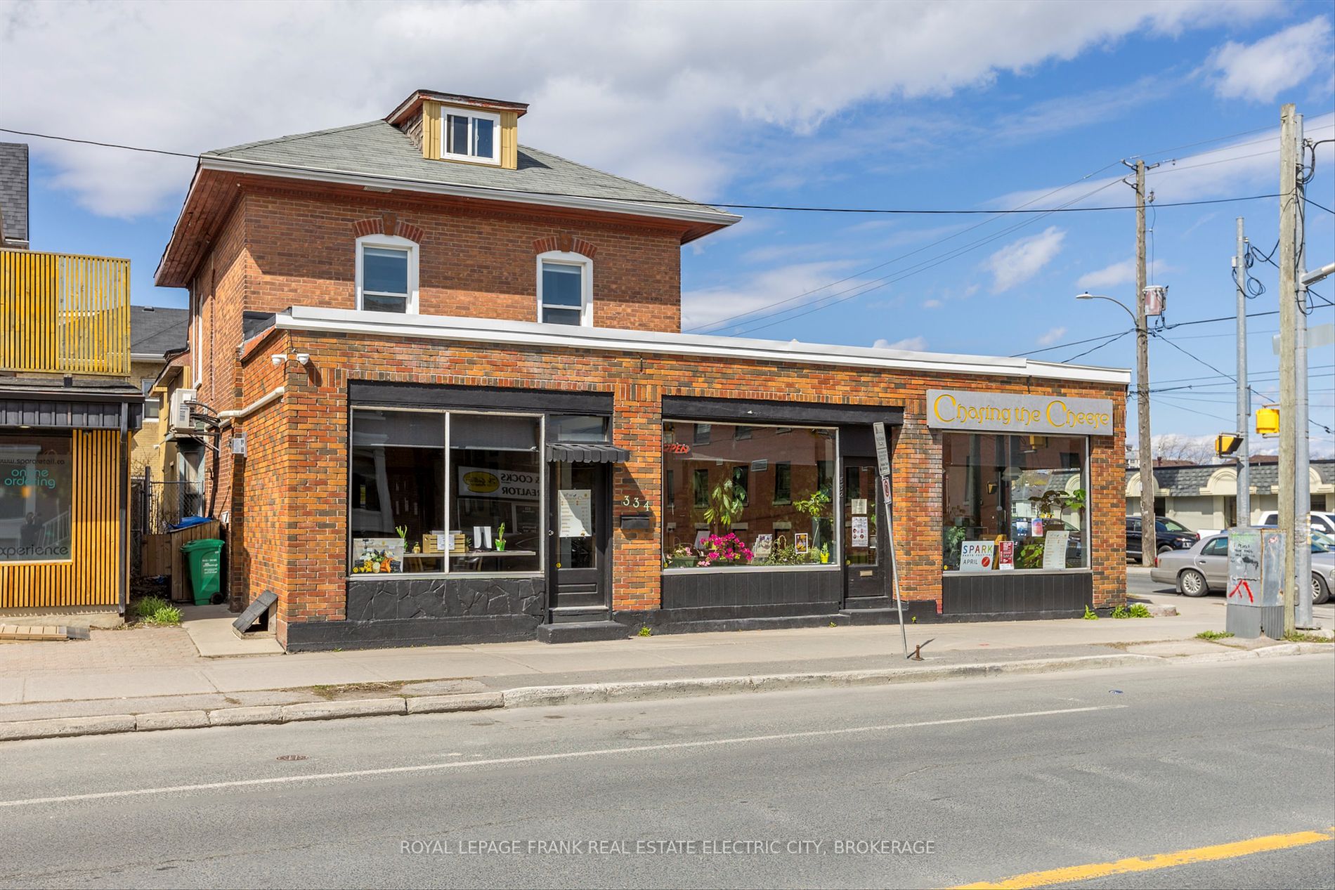 330-334 Charlotte St, Peterborough, Ontario, Downtown