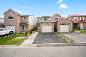 37 Frontier Ptwy, Toronto, Ontario, Malvern