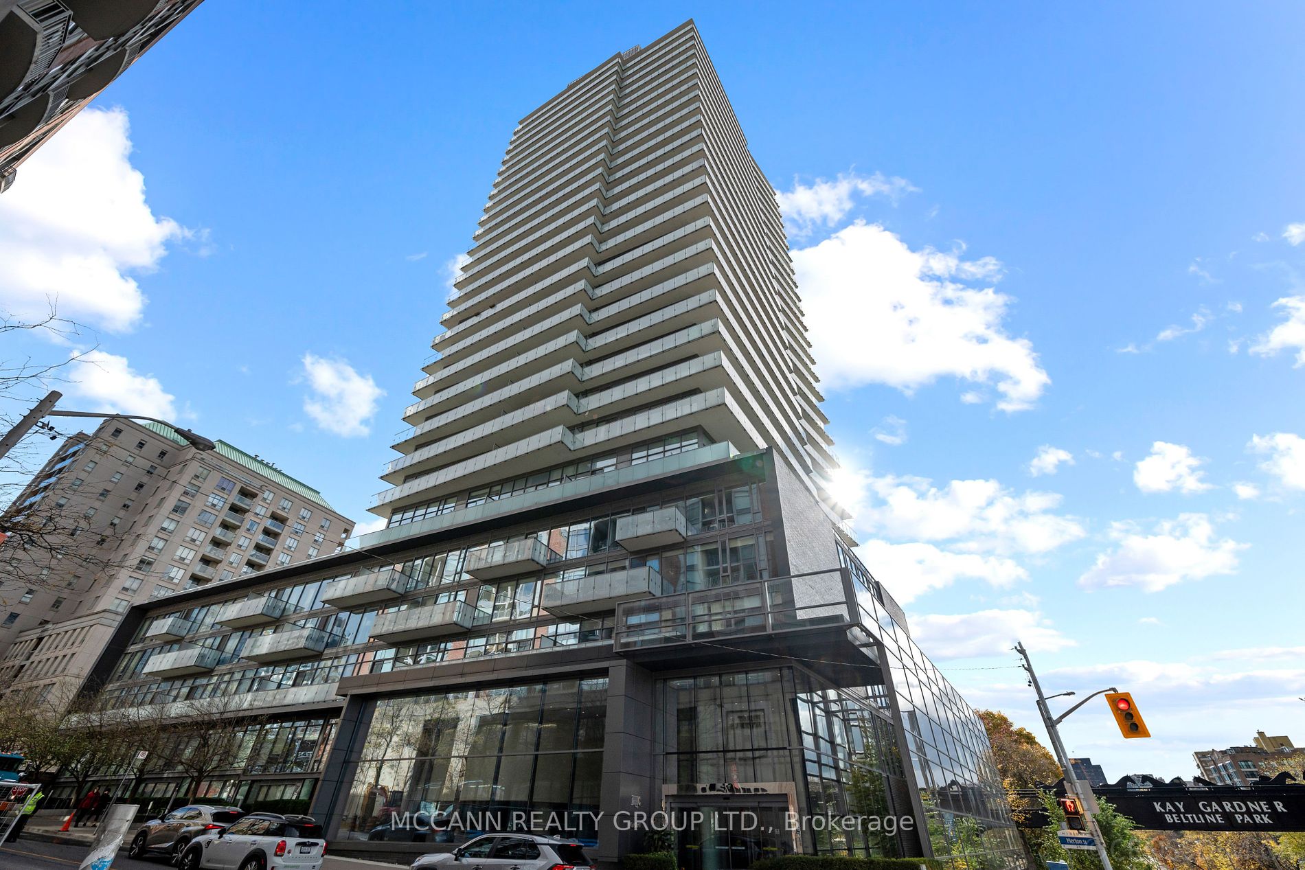 1815 Yonge St, Toronto, Ontario, Mount Pleasant West