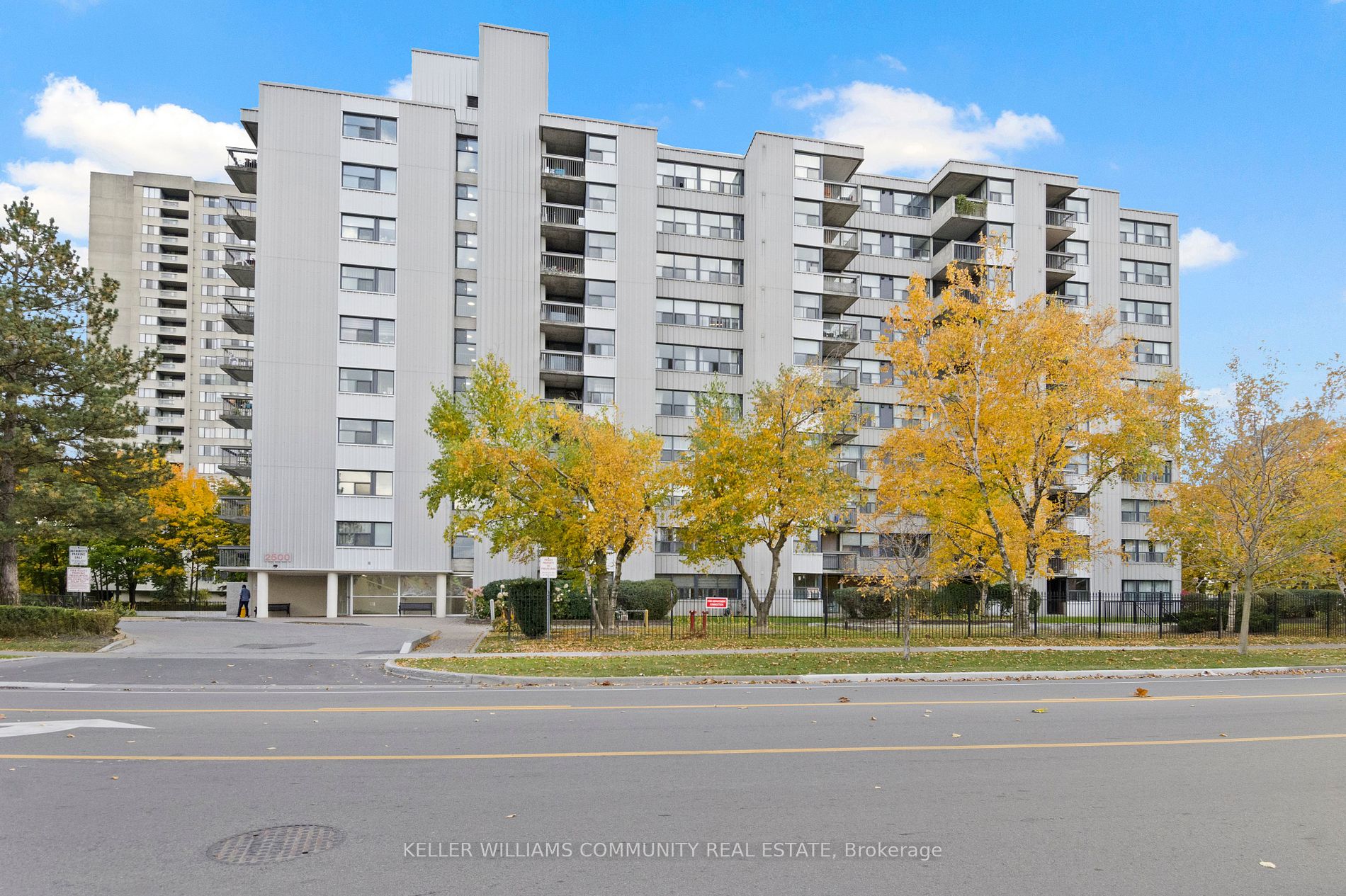 2500 Bridletowne Circ, Toronto, Ontario, L'Amoreaux