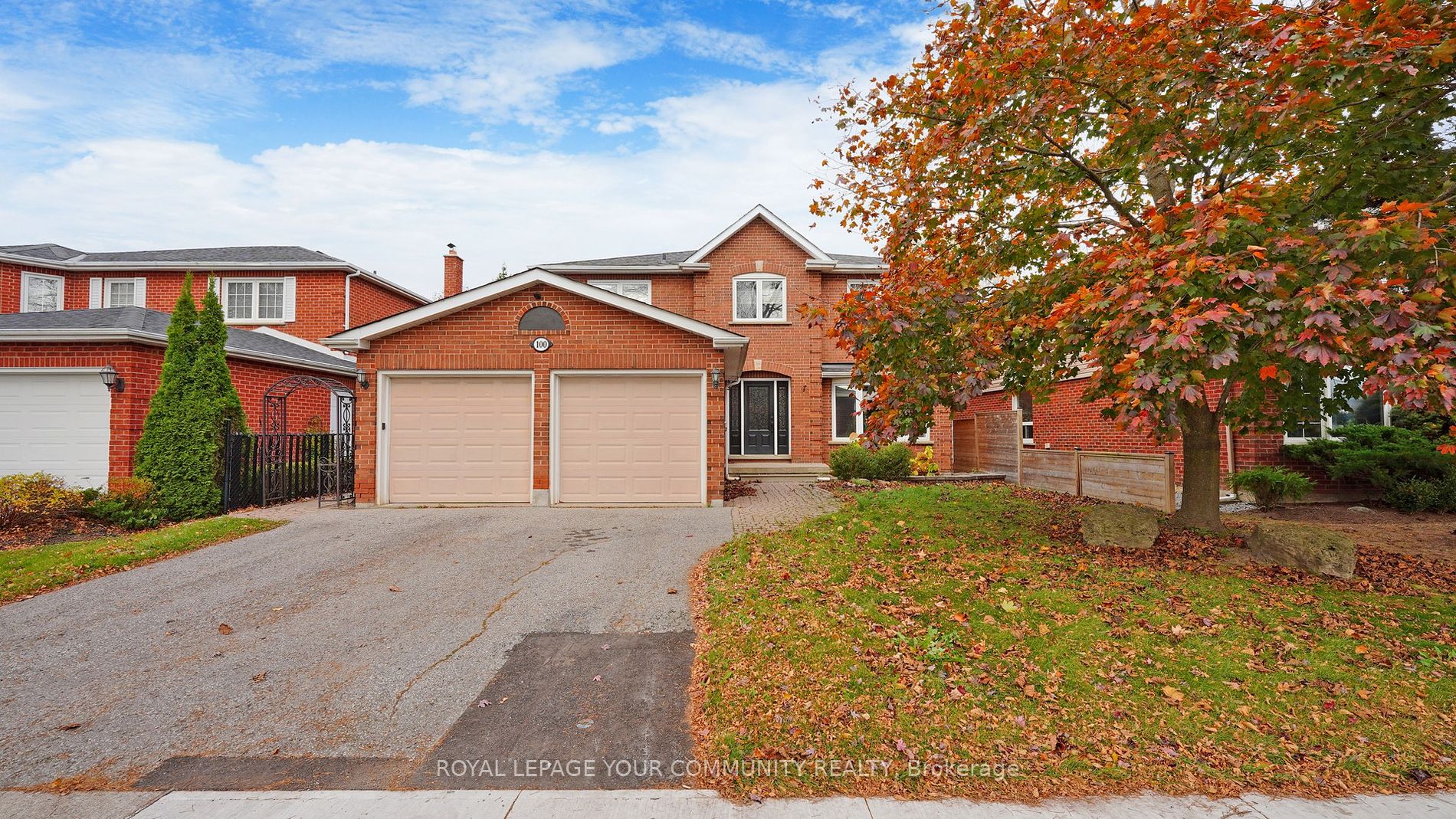 100 Delayne Dr, Aurora, Ontario, Aurora Heights