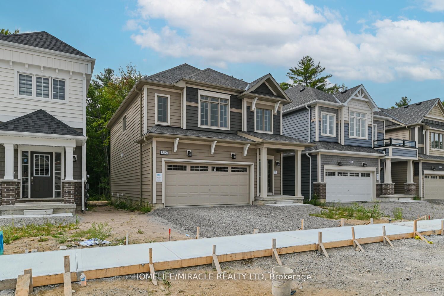 385 Beechwood Forest Lane, Gravenhurst, Ontario, 