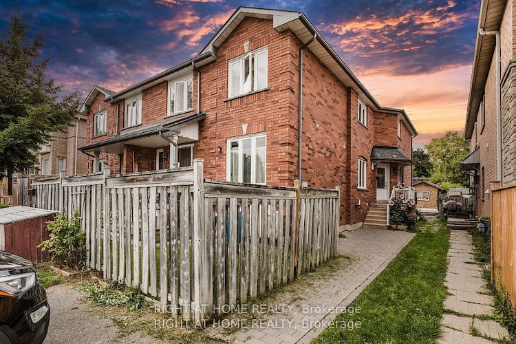 535 Walpole Cres, Newmarket, Ontario, Stonehaven-Wyndham