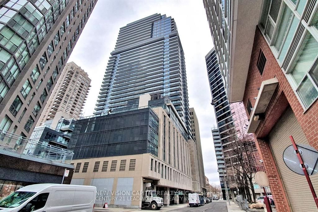 955 Bay St, Toronto, Ontario, Bay Street Corridor