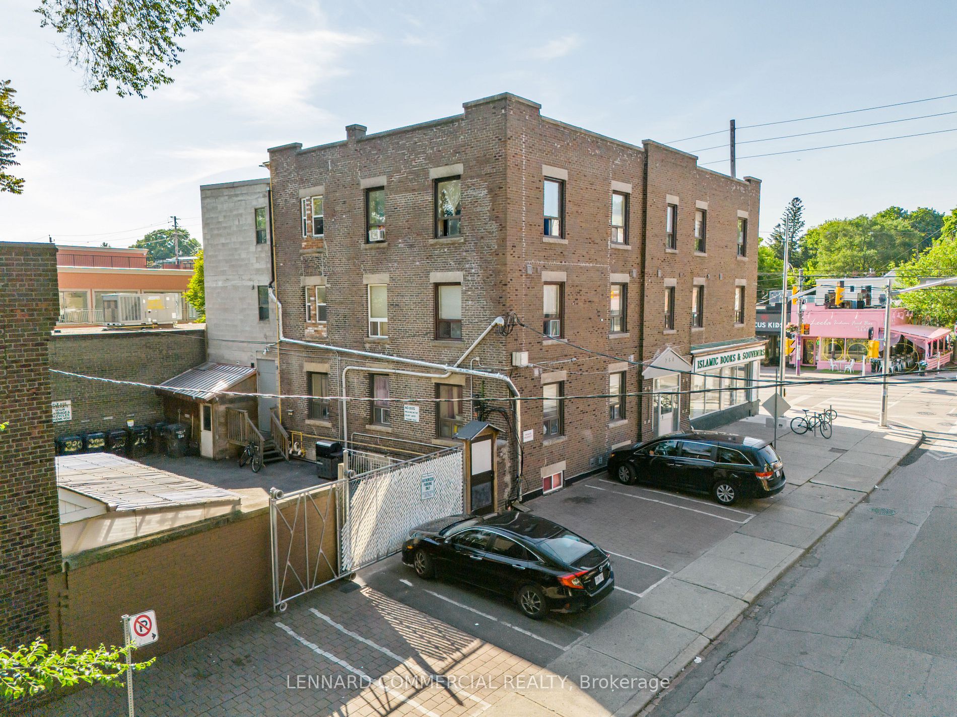 1395 Gerrard St E, Toronto, Ontario, Greenwood-Coxwell