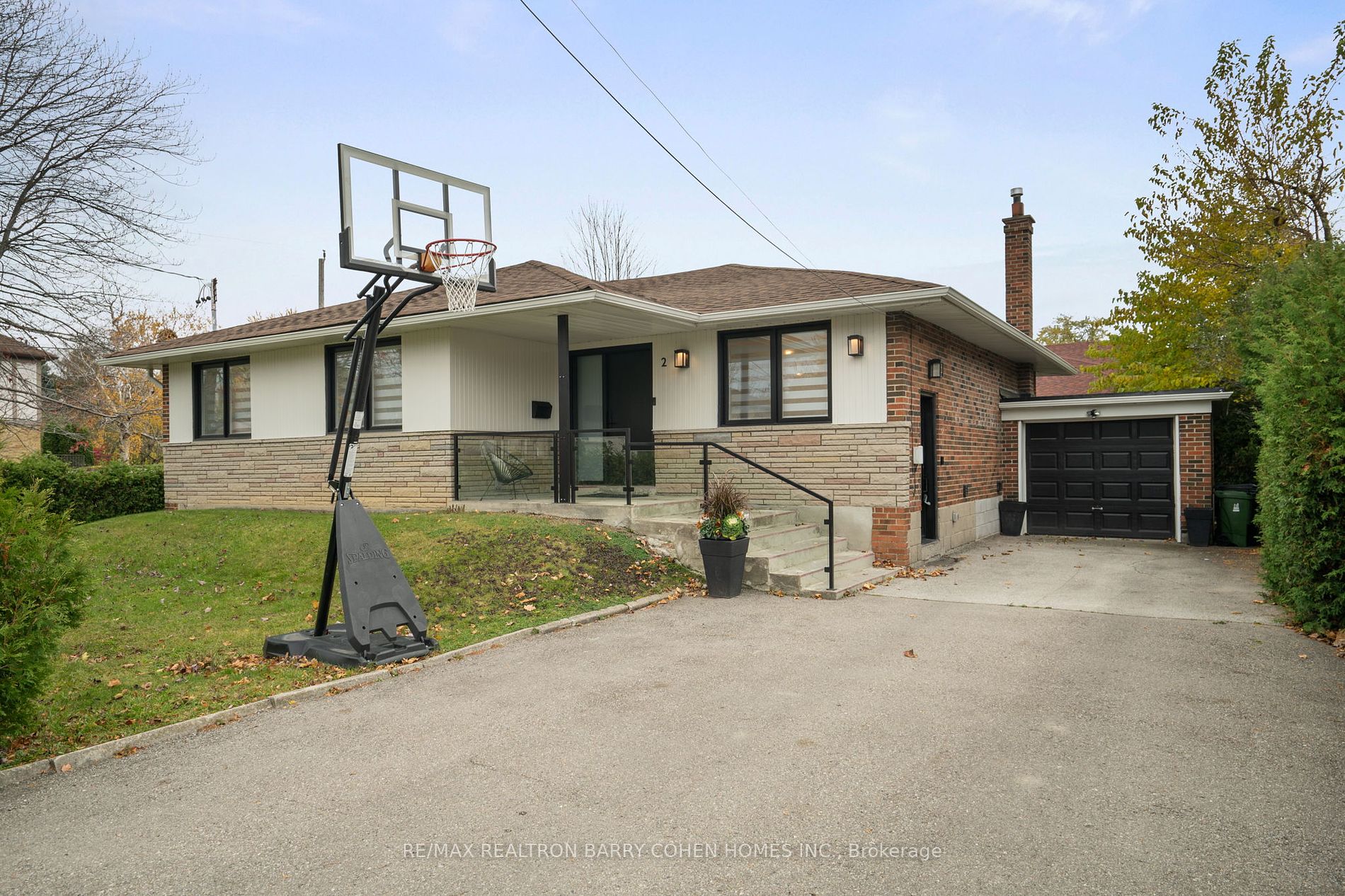 2 Josephine Rd, Toronto, Ontario, Clanton Park