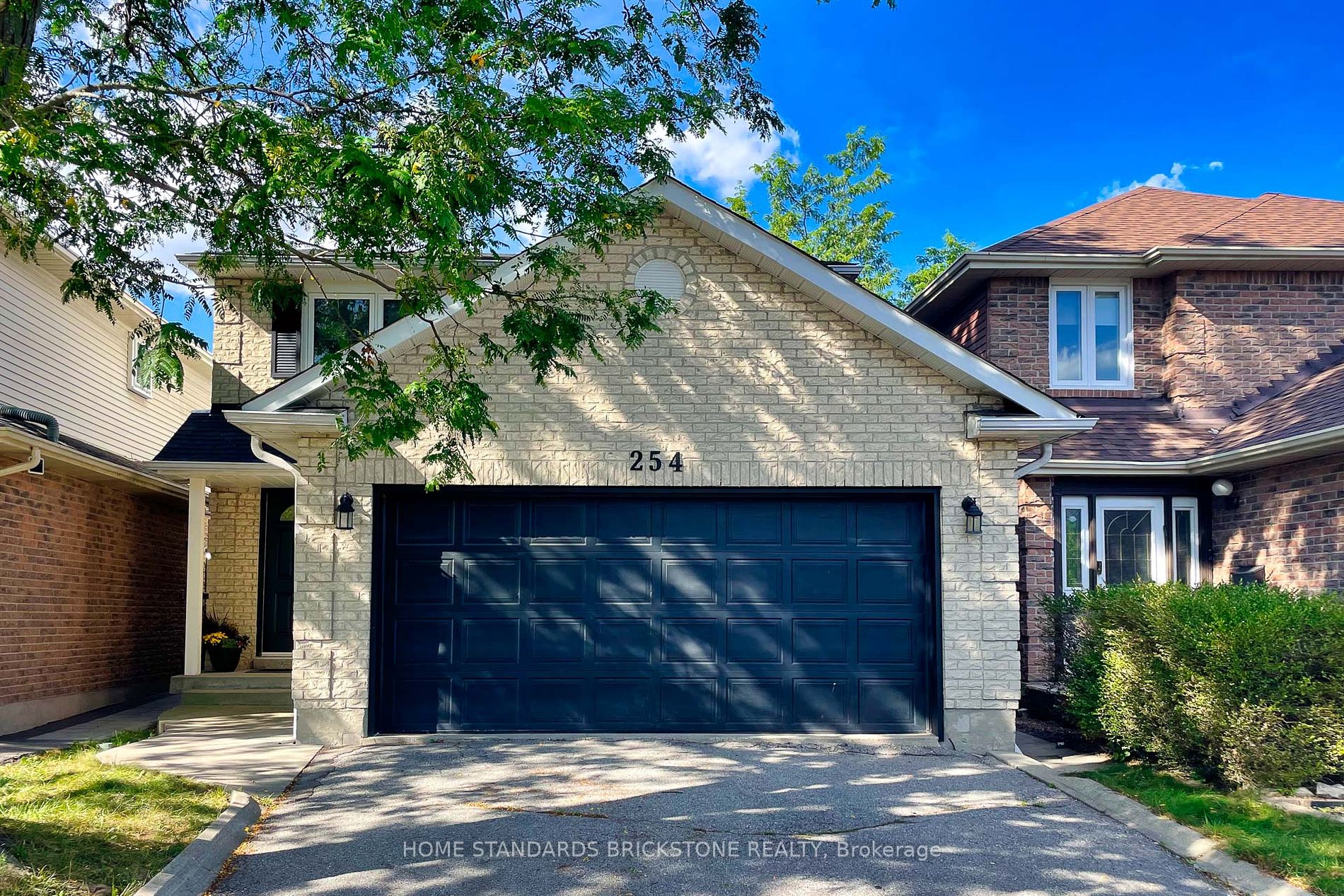 254 Mullen Dr, Vaughan, Ontario, Brownridge