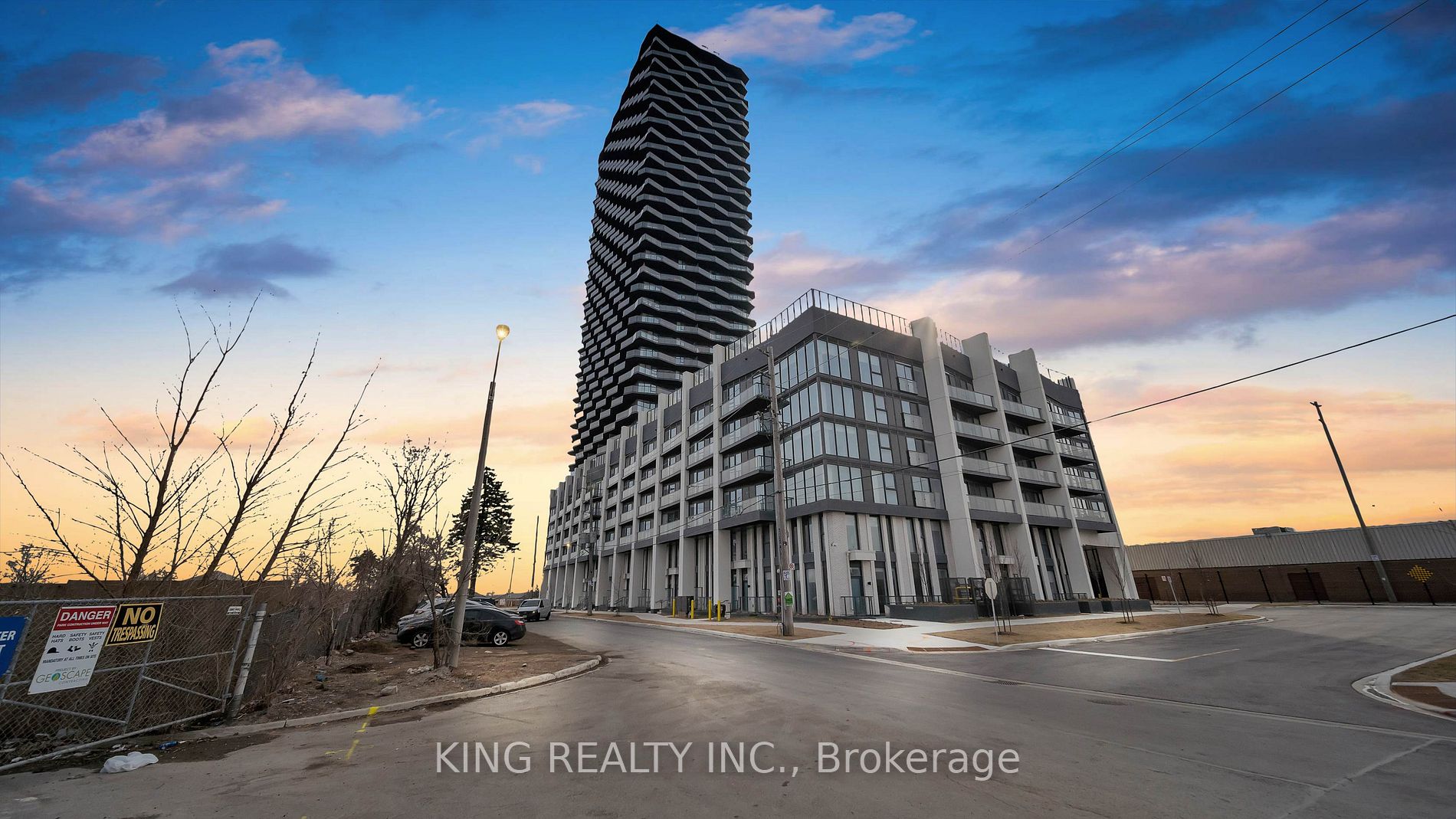 36 Zorra St, Toronto, Ontario, Islington-City Centre West