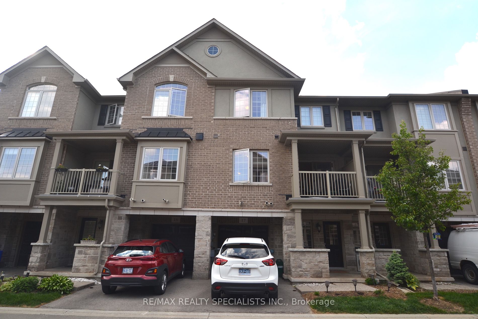 215 Dundas St E, Hamilton, Ontario, Waterdown