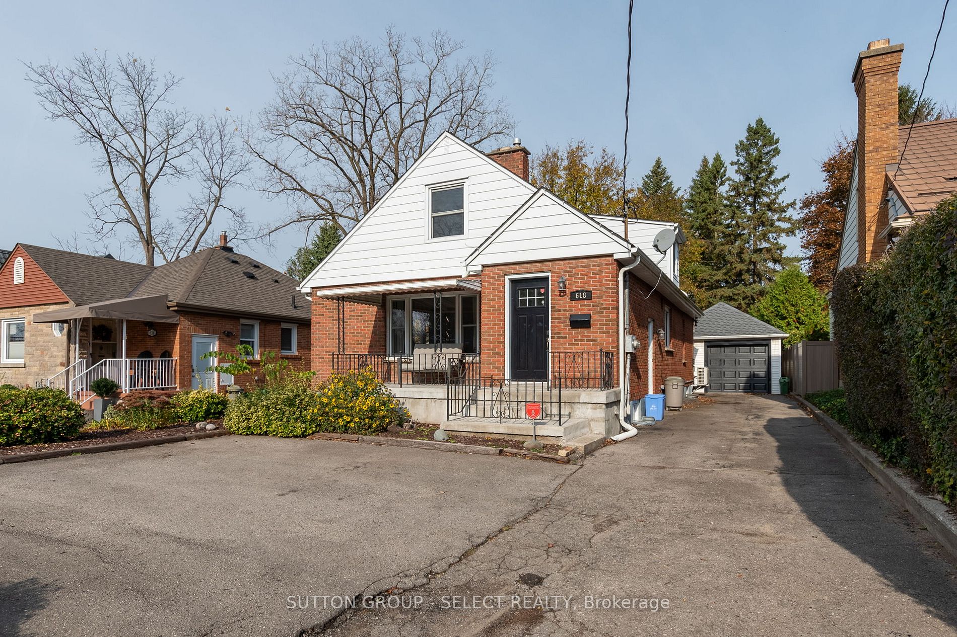 618 St James St, London, Ontario, East C