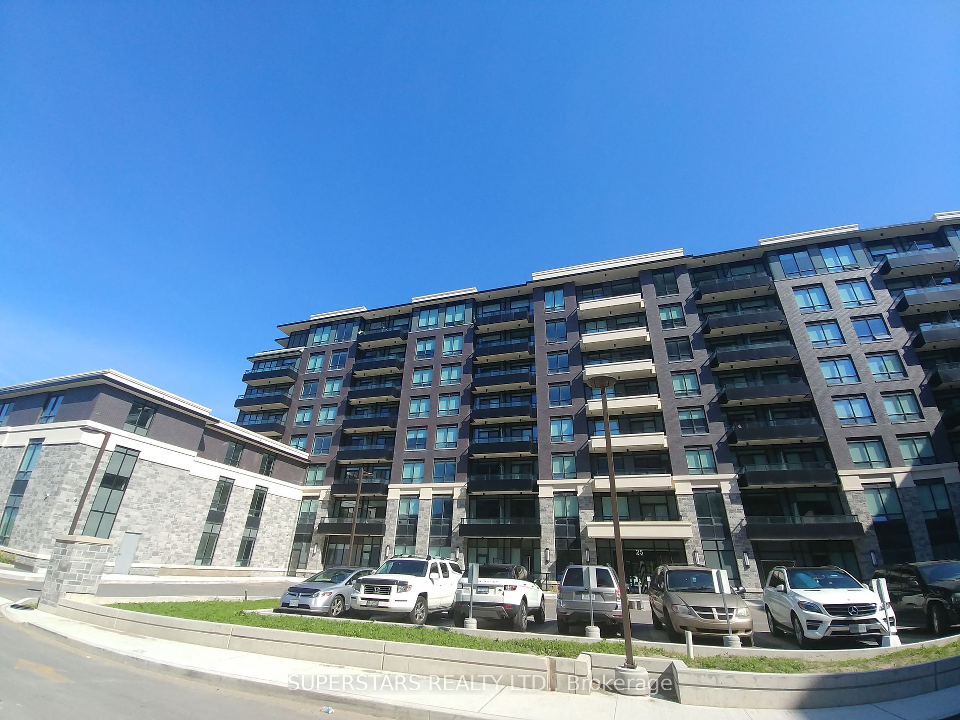 25 Water Walk Dr, Markham, Ontario, Unionville