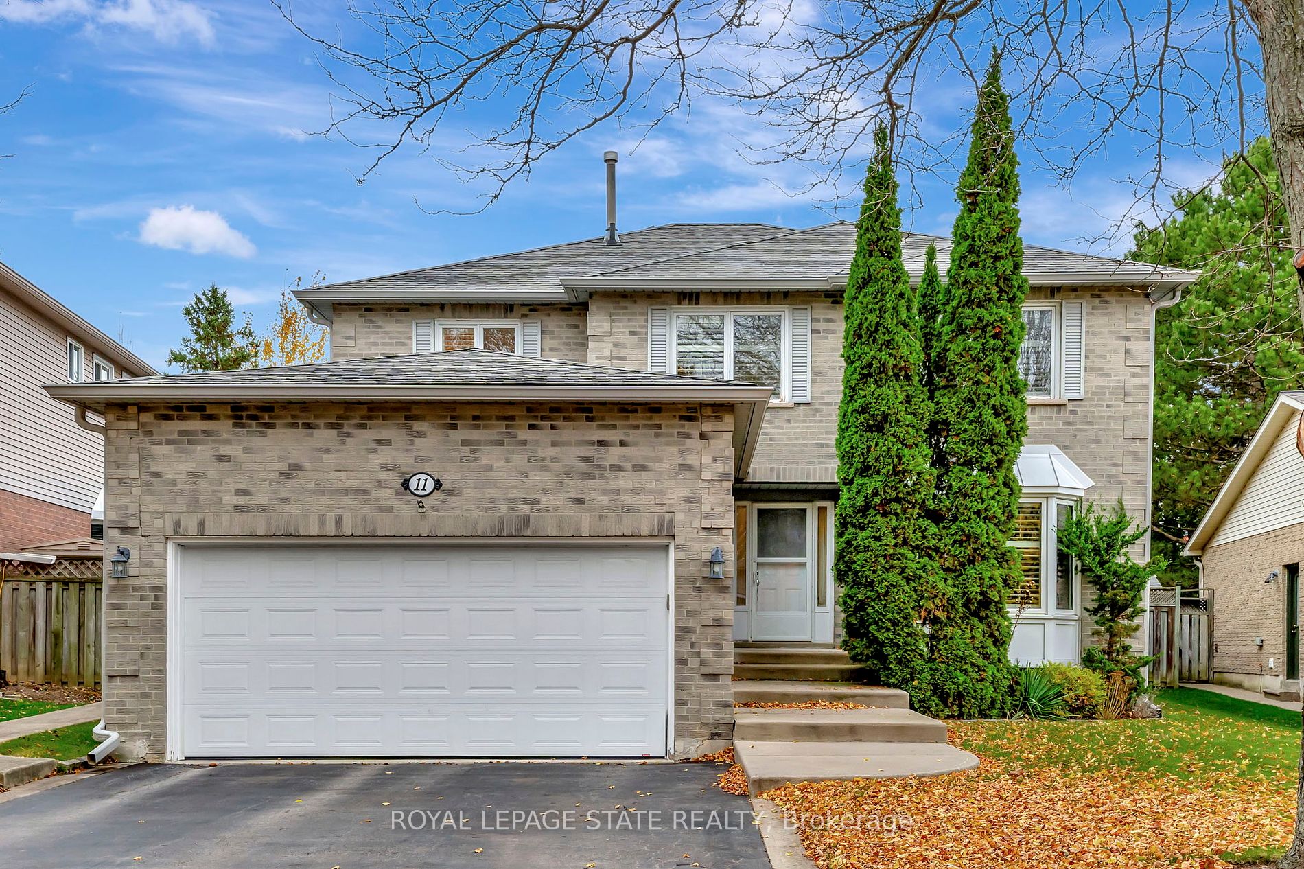 11 Willowtree Crt, Hamilton, Ontario, Dundas