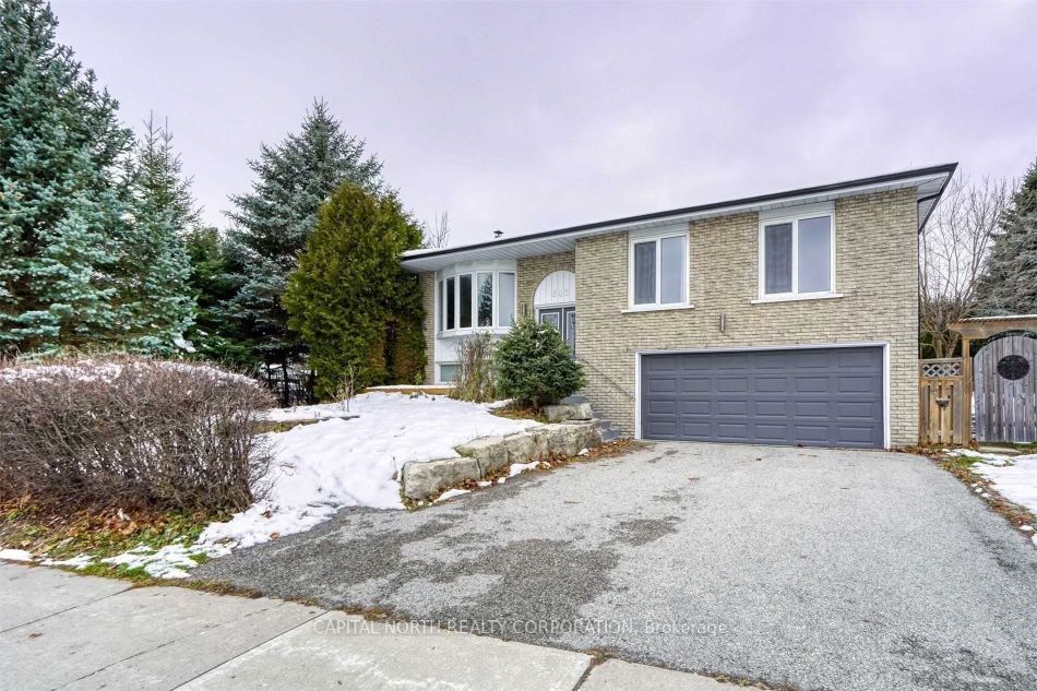 843 Sparrow Rd, Newmarket, Ontario, Gorham-College Manor