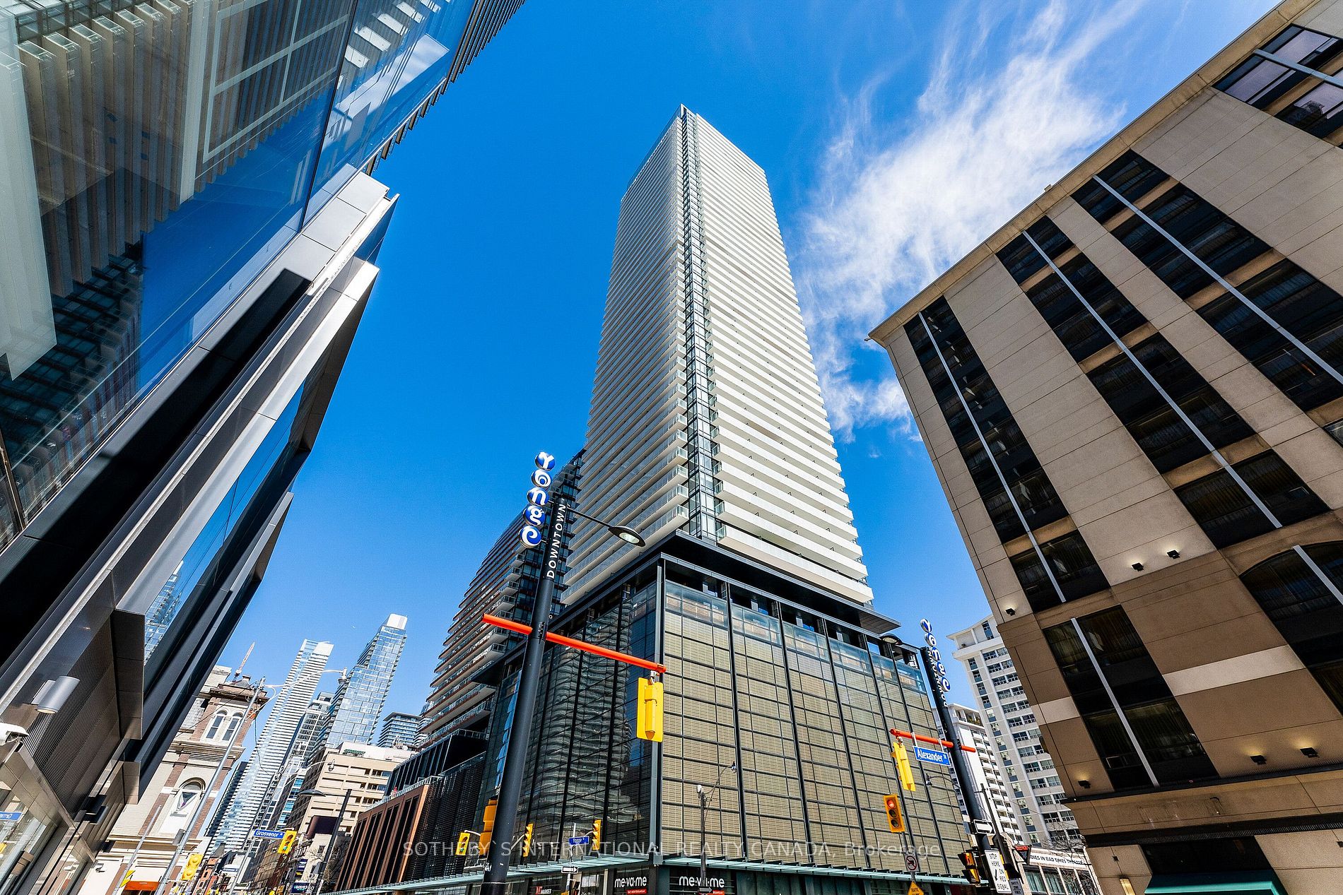 501 Yonge St, Toronto, Ontario, Church-Yonge Corridor