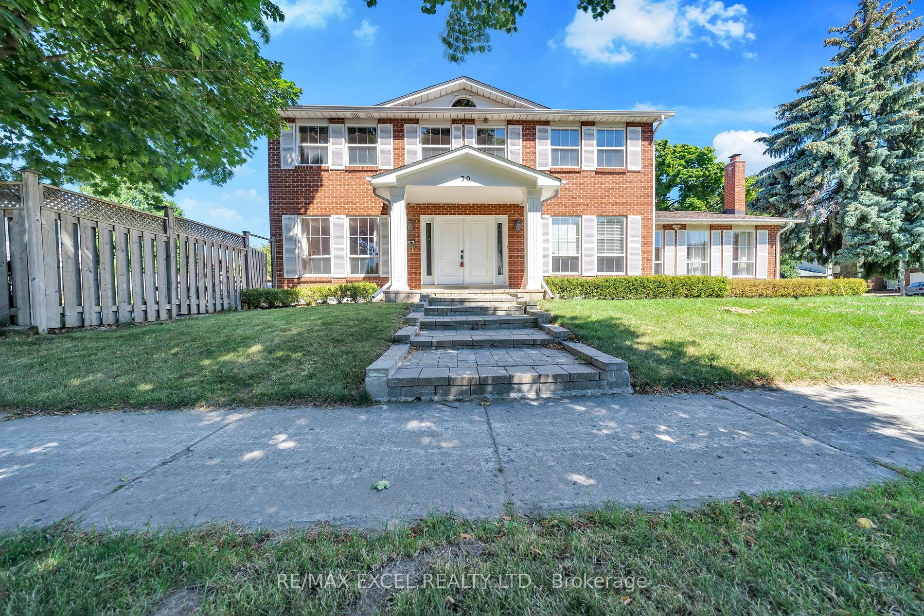 30 Harlington Rd, Toronto, Ontario, Banbury-Don Mills