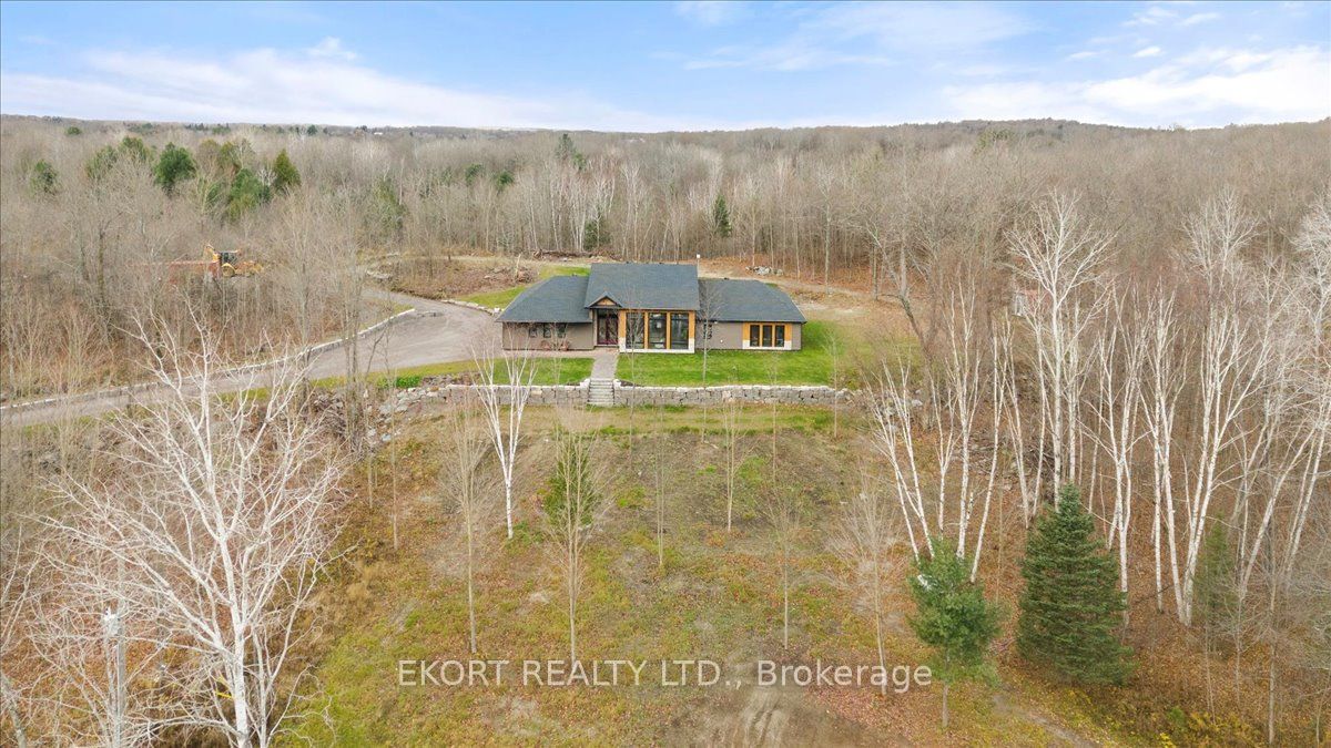 2223 Cooper Rd, Madoc, Ontario, 