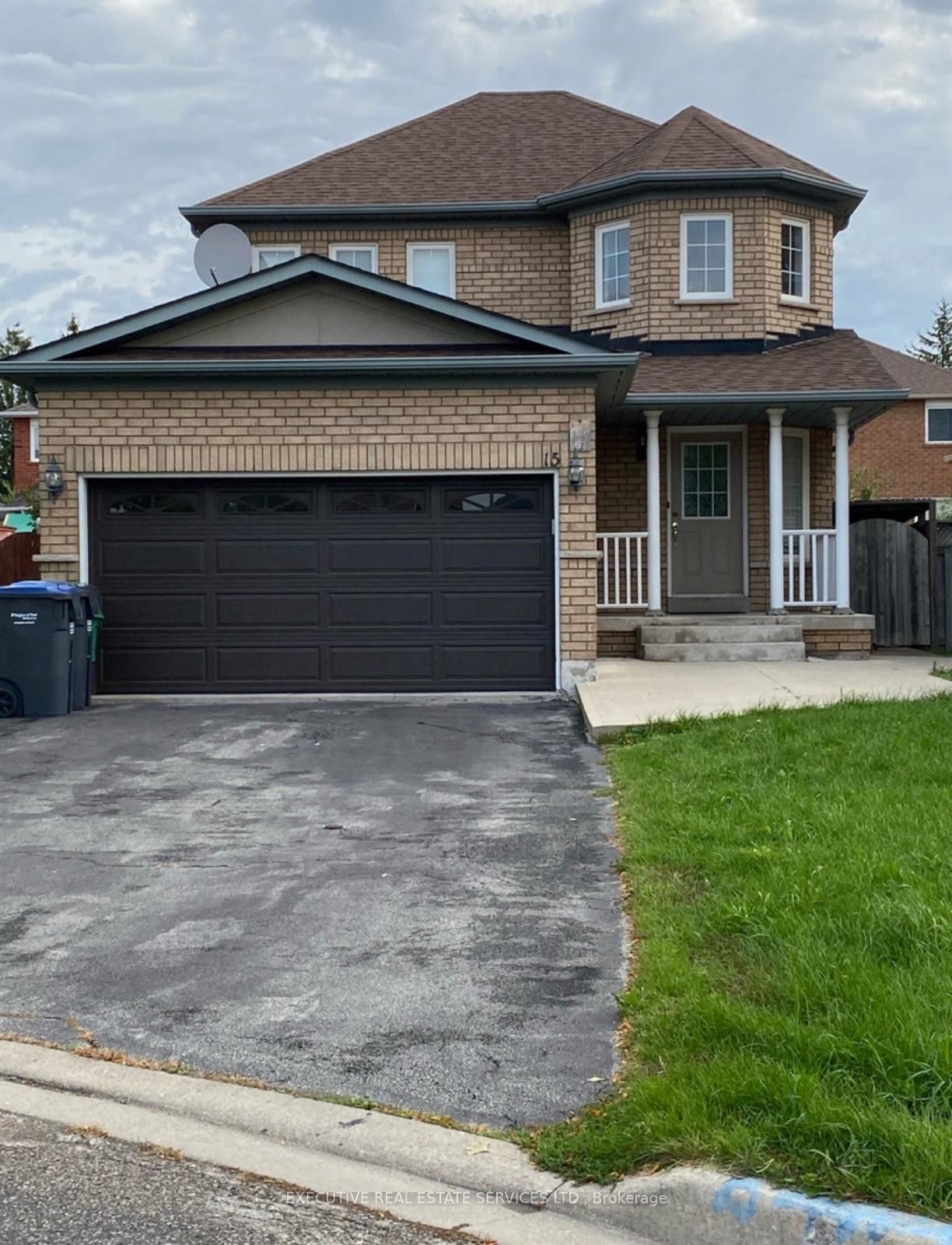 15 Woodsmere Crt, Brampton, Ontario, Sandringham-Wellington