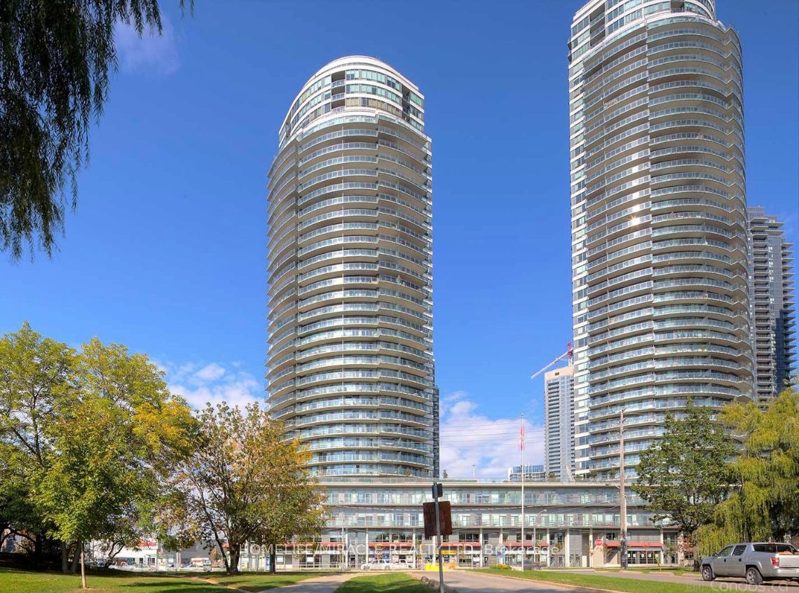 2240 Lakeshore Blvd W, Toronto, Ontario, Mimico