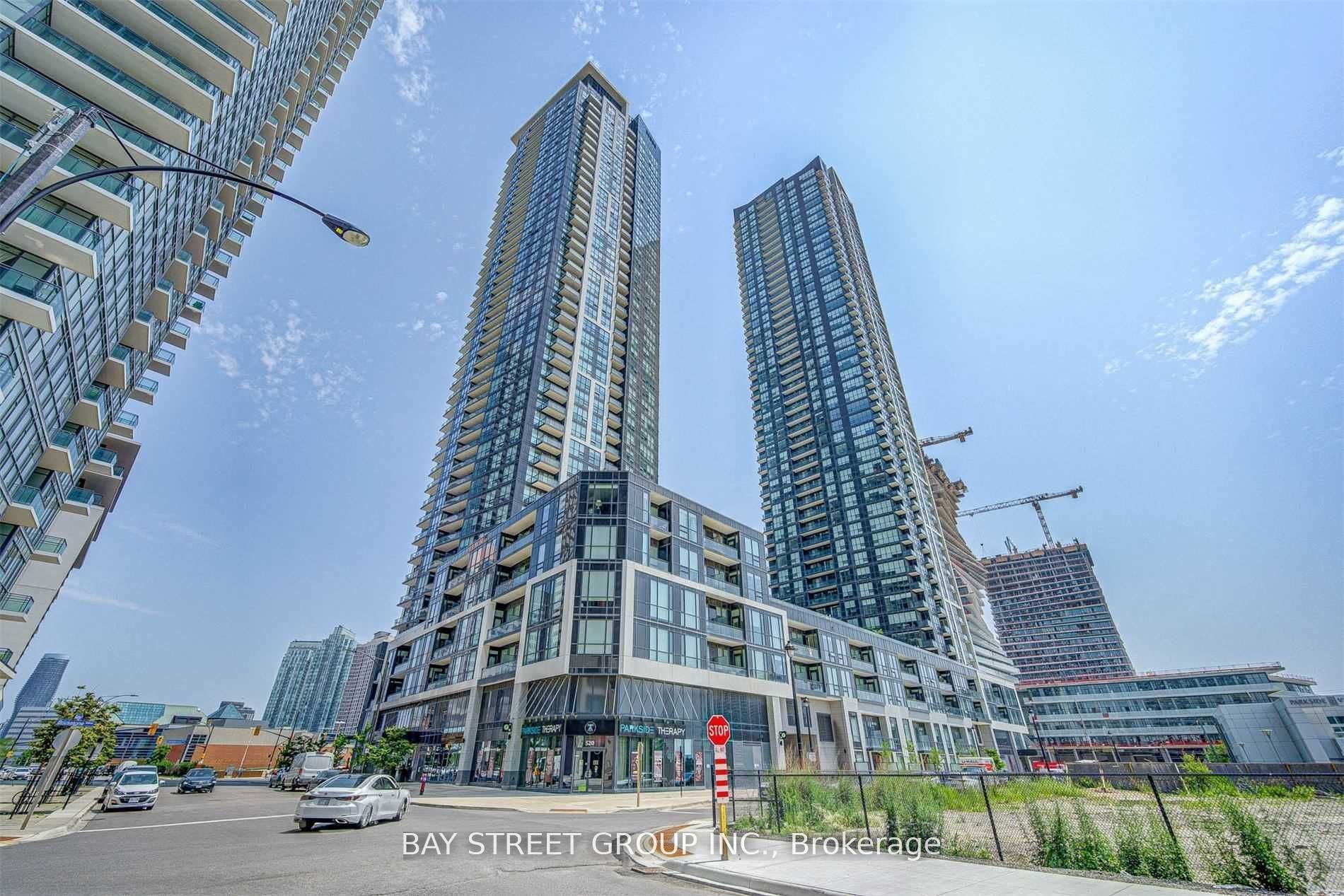 510 Curran Pl Pl, Mississauga, Ontario, City Centre