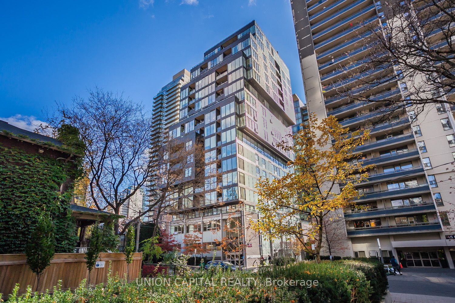 17 Dundonald St, Toronto, Ontario, Church-Yonge Corridor