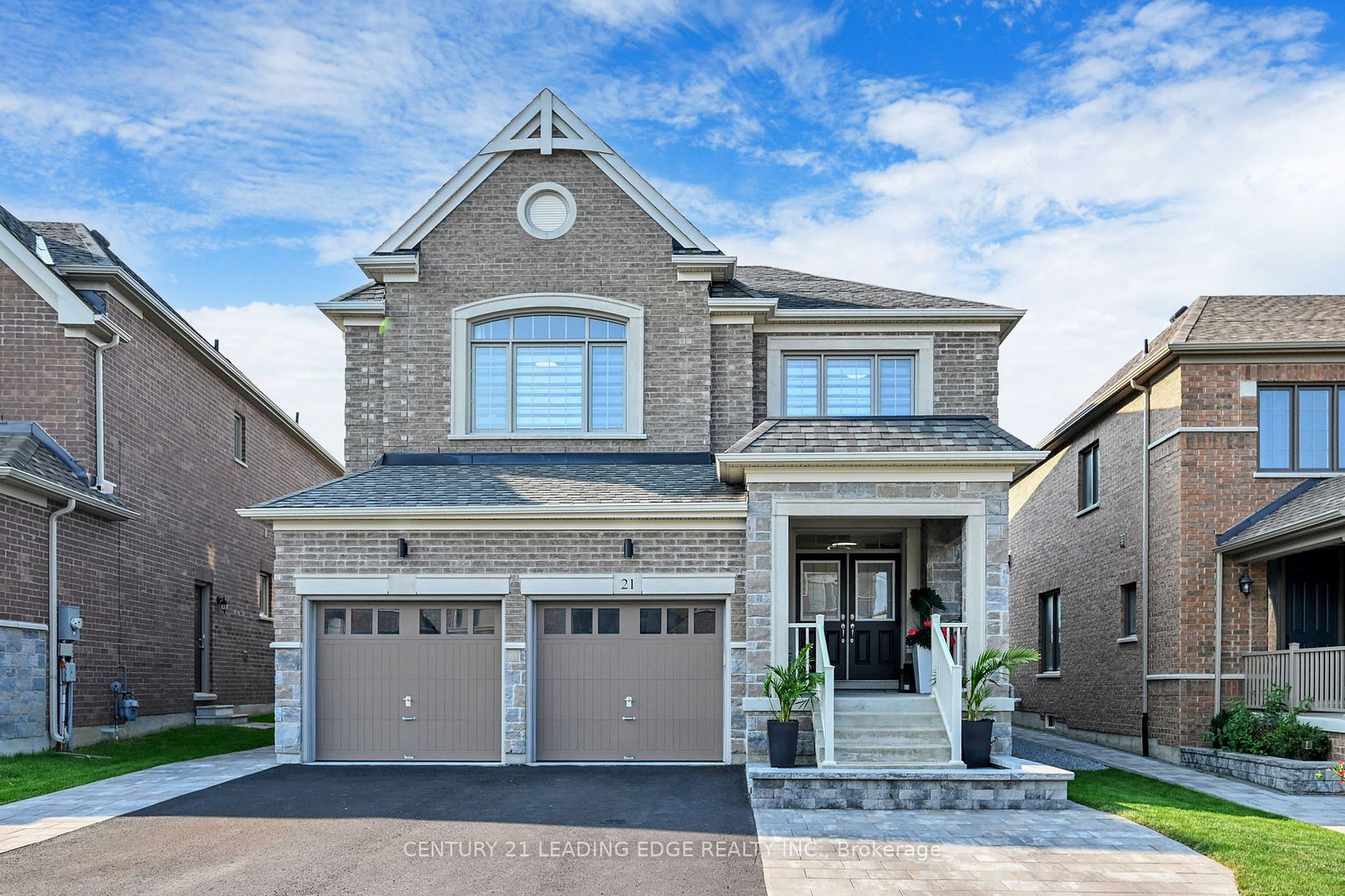 21 LARKFIELD Cres, East Gwillimbury, Ontario, Sharon