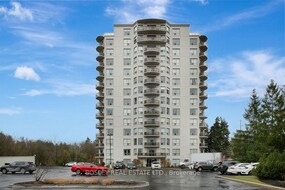 255 Keats Way S, Waterloo, ON