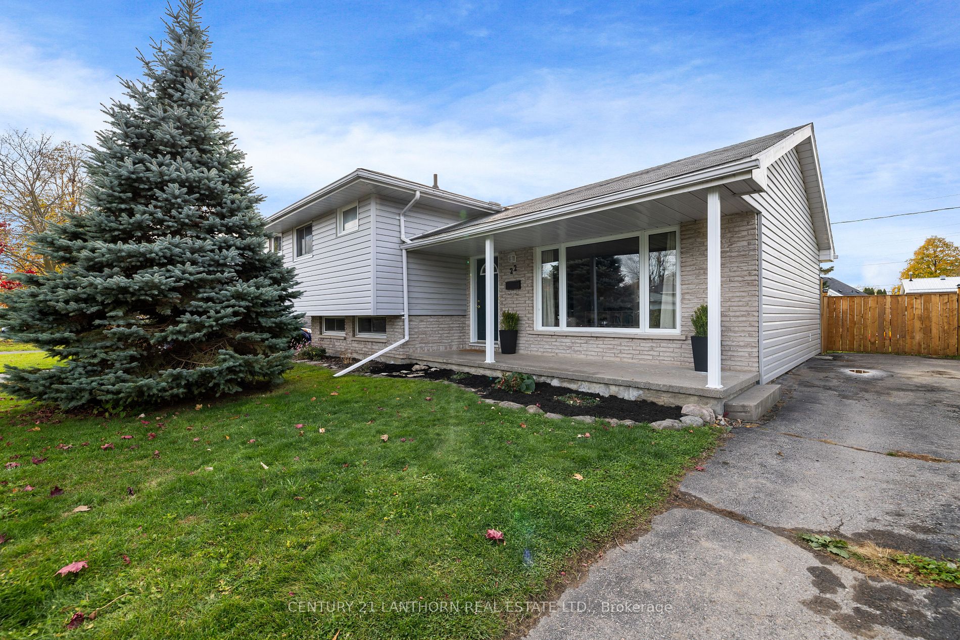 22 Shoniker Ave, Quinte West, Ontario, 