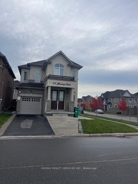 25 Muscovy Dr N, Brampton, Ontario, Northwest Brampton