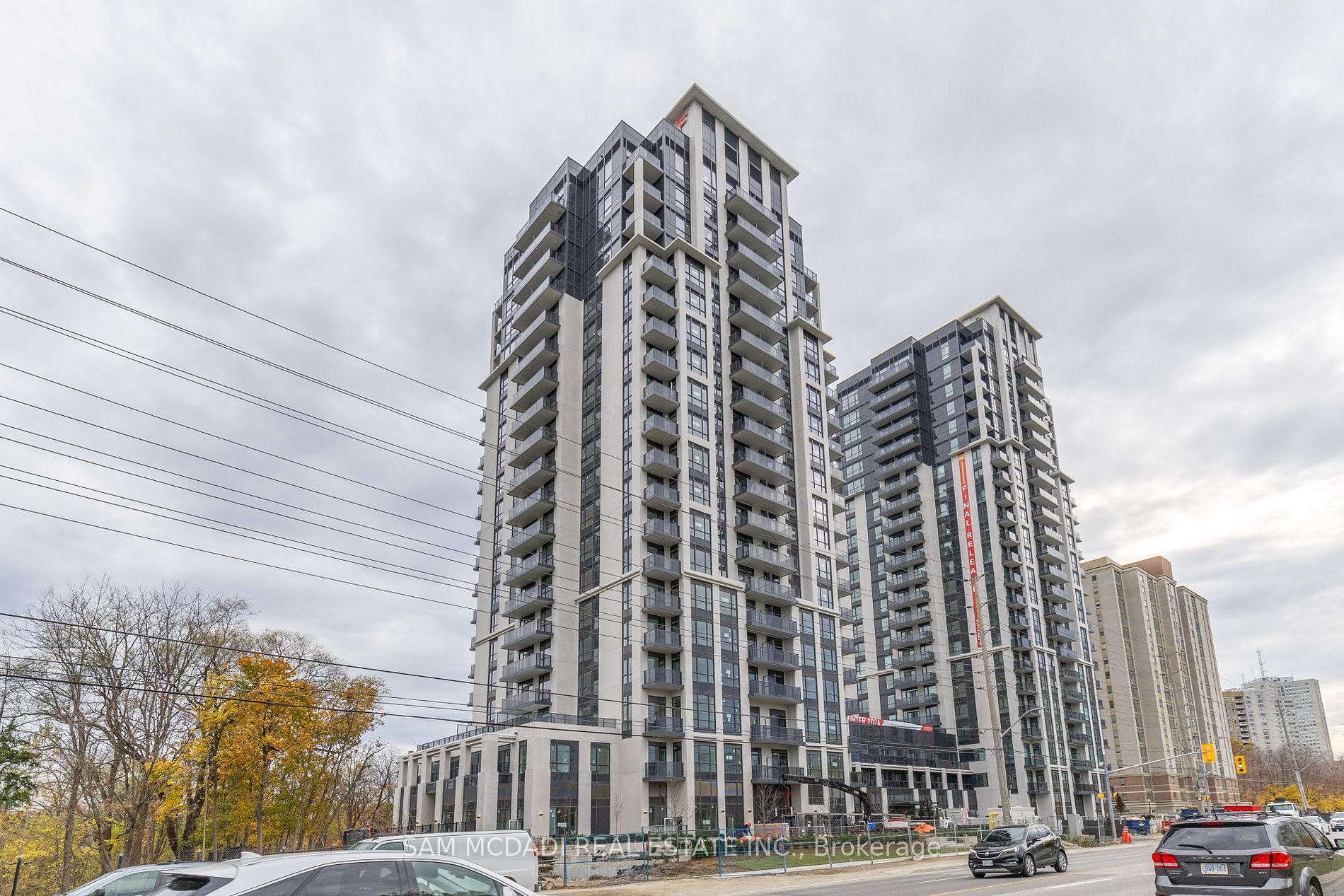 204 Burnhamthorpe Rd, Mississauga, Ontario, City Centre