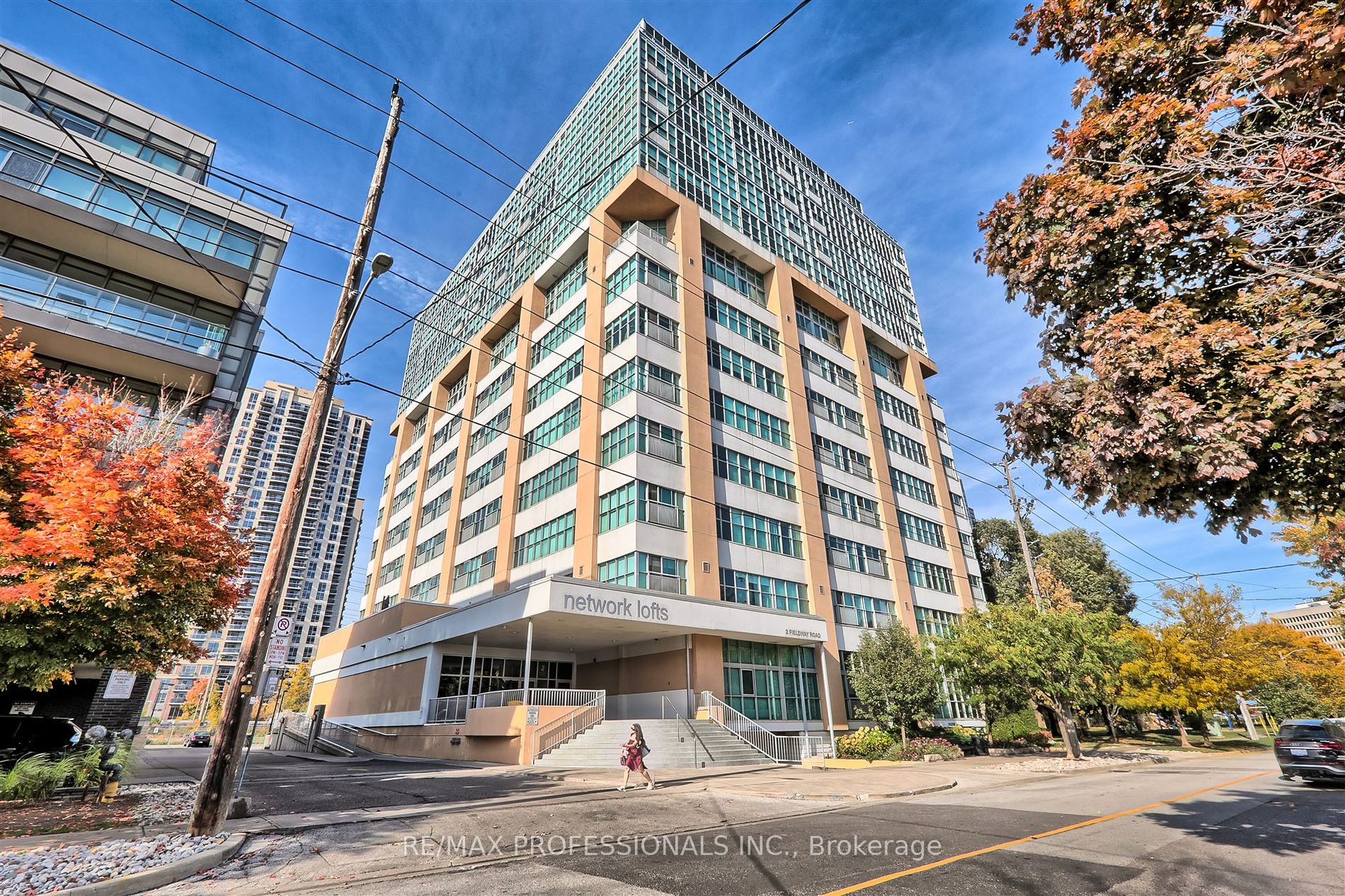 2 Fieldway Rd, Toronto, Ontario, Islington-City Centre West