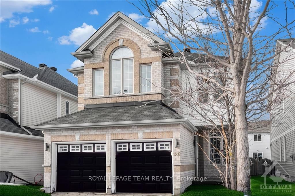 126 STRATHCARRON Cres, Kanata, Ontario, 9008 - Kanata - Morgan's Grant/South March