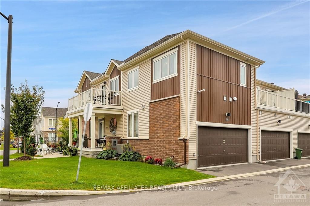 826 HORSESHOE FALLS Way, Barrhaven, Ontario, 7704 - Barrhaven - Heritage Park