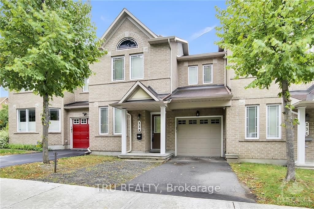 238 SERENA Way, Barrhaven, Ontario, 7709 - Barrhaven - Strandherd